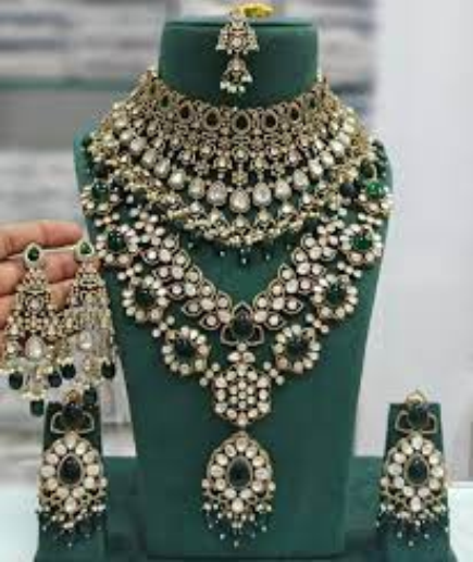 SHEESH MAHALJEWELLERS