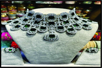 HIRA JEWELLERS