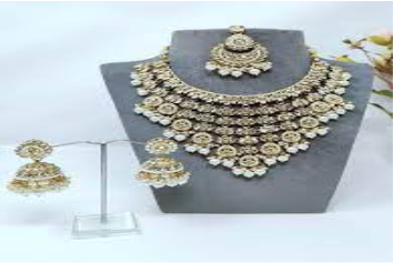 INNAAM JEWELLERS