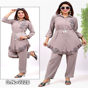RADHE RADHE GARMENTS